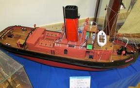 b33